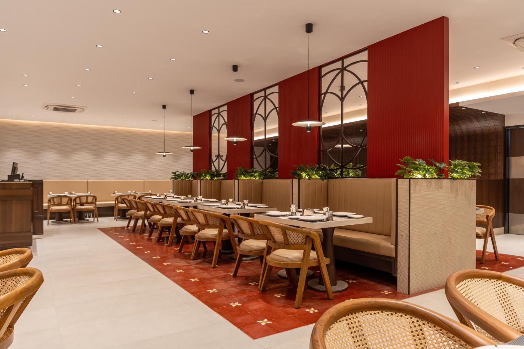 Copper Leaf Hotels, Tirunelveli Buitenkant foto