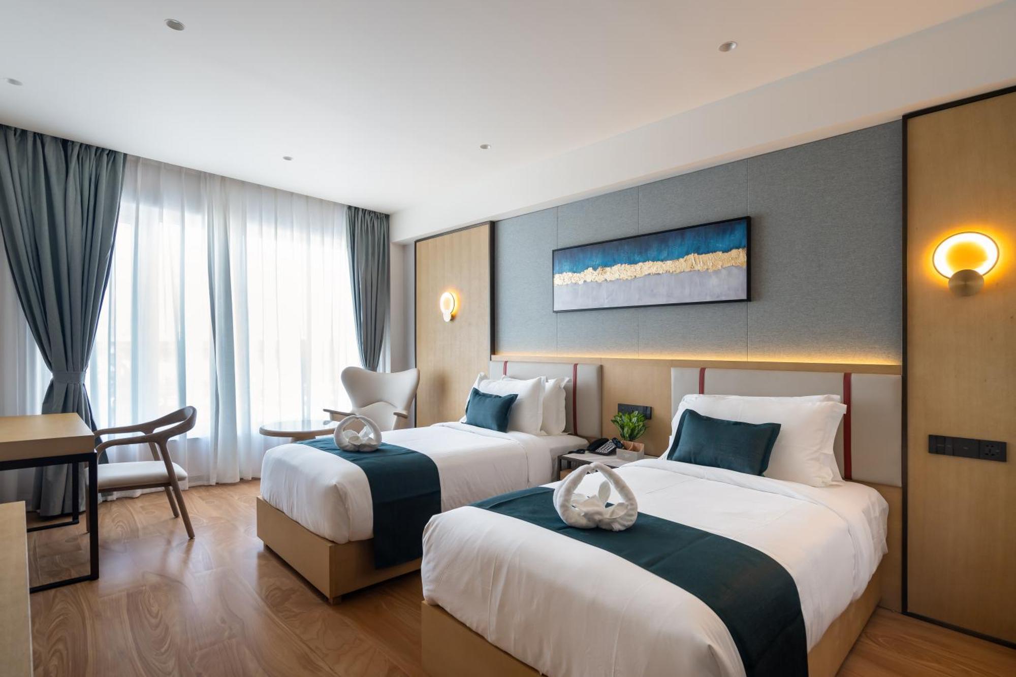 Copper Leaf Hotels, Tirunelveli Buitenkant foto